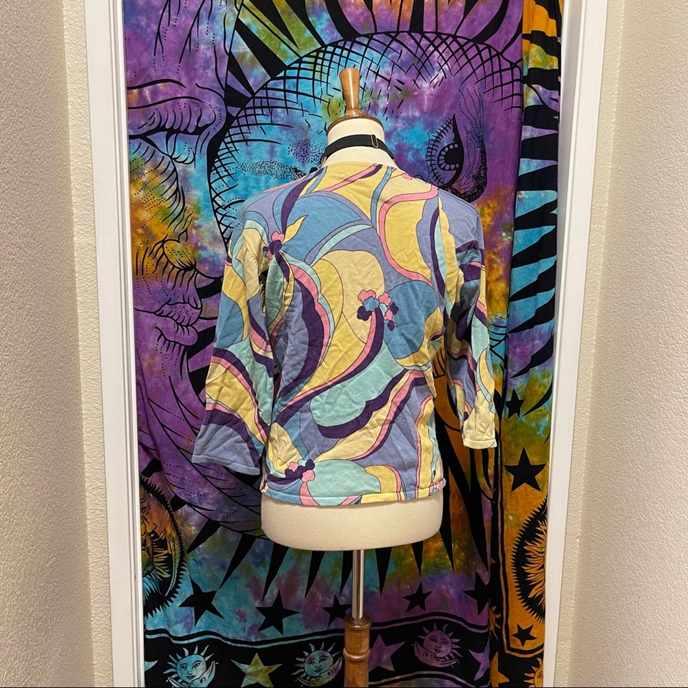 π Amazing pastel Vintage art sweater - Picture 7 of 11